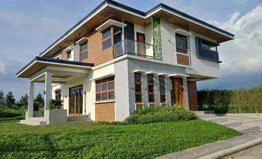 PERIVEO: Your Dream Home Awaits in Lipa, Batangas. A Nature-Inspired Community for Modern Living. A Family-Friendly Community in the Heart of Batangas