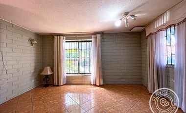 Casa en venta sector Villa España Los Angeles