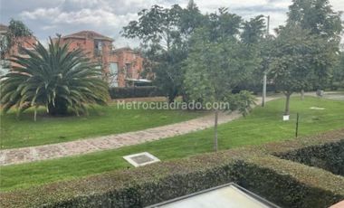 ARRIENDO CASA CAMINO DE ARRAYANES