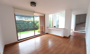 ARRIENDO CASA CAMINO DE ARRAYANES