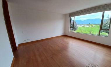 ARRIENDO CASA CAMINO DE ARRAYANES