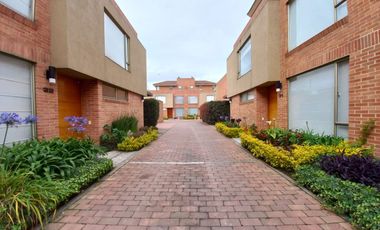 ARRIENDO CASA CAMINO DE ARRAYANES