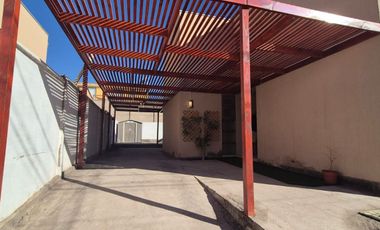 SE VENDE HERMOSA CASA EN CONDOMINIO
