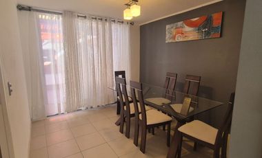 SE VENDE HERMOSA CASA EN CONDOMINIO