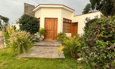 Hermosa casa en condominio Hacienda Macacona