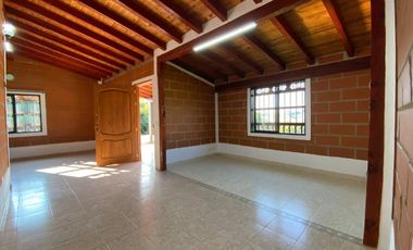 VENDO FINCA EN EL CARMEN DE VIVORAL MEDELLIN
