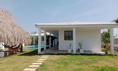 Se vende hermosa casa campestre en Sabanagrande , Atlántico