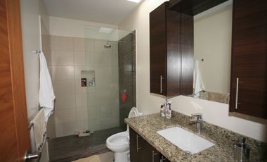 🏡 SE VENDE CASA EN TUMBACO, SEGURIDAD 24/7 Y EXCELENTE UBICACIÓN 🔑