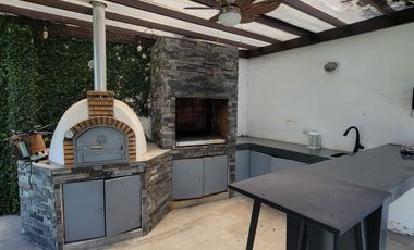 En alquiler lujosa y moderna casa Sector La Moderna, El Tornero, Samborondon