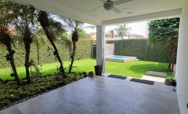 En alquiler lujosa y moderna casa Sector La Moderna, El Tornero, Samborondon