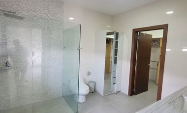 En alquiler lujosa y moderna casa Sector La Moderna, El Tornero, Samborondon