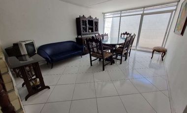 VENDO CASA EN SANTA MONICA MEDELLIN