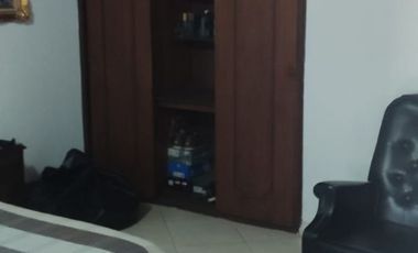 VENDO CASA EN SANTA MONICA MEDELLIN