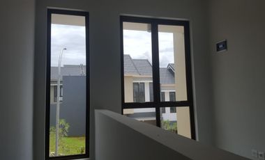Rumah 2 Lantai Dijual di Serpong Jaya, Pamulang – Lokasi Strategis & Nyaman!