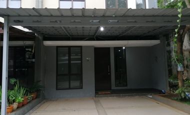 Rumah 2 Lantai Dijual di Serpong Jaya, Pamulang – Lokasi Strategis & Nyaman!