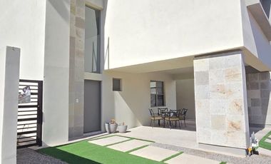 PRECIOSA CASA AMUEBLADA EN CORSICA RESIDENCIAL