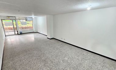 LOCAL EN ARRIENDO CABECERA
