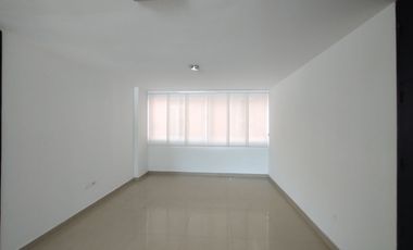 Apartamento en arriendo en Alto Prado.