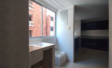Apartamento en arriendo en Alto Prado.