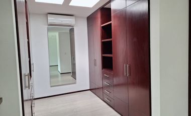 Casa en Renta en Lomas de Angelópolis II, cerca de Sonata