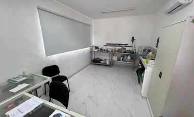 BODEGA CON OFICINAS EN VENTA EN ALFREDO V. BONFIL, CANCUN, Q. ROO.