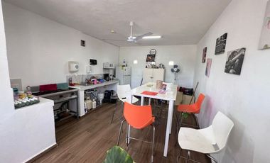 BODEGA CON OFICINAS EN VENTA EN ALFREDO V. BONFIL, CANCUN, Q. ROO.