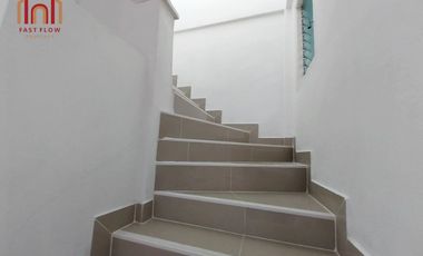 For sale!! Townhouse, Baan Worarak, Rangsit, Khlong 3, newly renovated house, near the village entrance and exit, extended garage, built-in kitchen, n