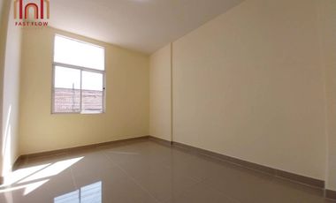 For sale!! Townhouse, Baan Worarak, Rangsit, Khlong 3, newly renovated house, near the village entrance and exit, extended garage, built-in kitchen, n