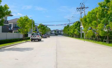 #ให้เช่าบริทาเนีย บางนา-สุวรรณภูมิ กม. 26  สไตล์ Modern British Luxury บ้านสวยพร้อมเข้าอยู่ รับลูกค้าต่างชาติ เดินทางสะดวก 📌☎️‼️