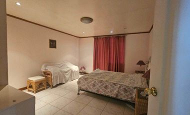Rush sale Spacious cozy home with sorrounding Pinetrees