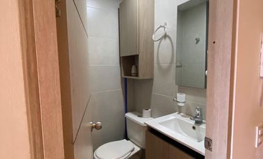 ARRIENDO APARTAESTUDIO AMOBLADO CON ADMON E INTERNET EN EL CENTRO DE BOGOTA