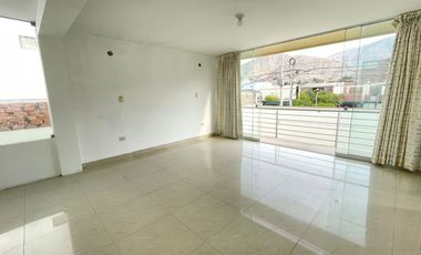 Oportunidad!! Casa En Venta Sol De La Molina, Excelente Ubicacion-Precio Negociable