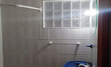 EXCELENTE UBICACION