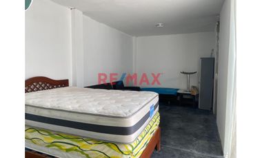 Venta Casa Frente A Playa Cerro Azul