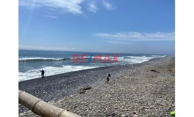 Venta Casa Frente A Playa Cerro Azul