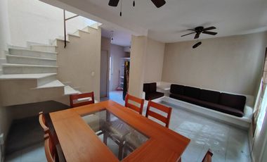 RENTA Casa con alberca atras de Plaza Patio Acapulco