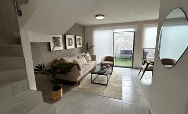 Hermosa casa a estrenar en venta 3 recámaras, seguridad y amenidades, El Marques, Qro JF