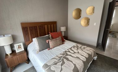 Hermosa casa a estrenar en venta 3 recámaras, seguridad y amenidades, El Marques, Qro JF