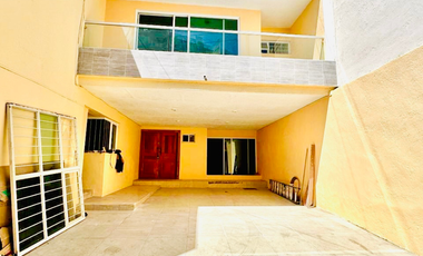 CASA EN VENTA VALLARTA UNIVERSIDAD GRAN OPORTUNIDAD DE INVERSIÓN !