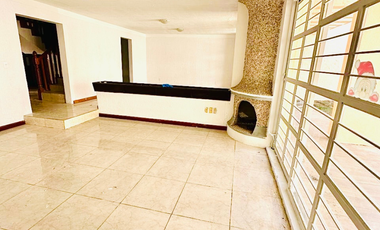 CASA EN VENTA VALLARTA UNIVERSIDAD GRAN OPORTUNIDAD DE INVERSIÓN !