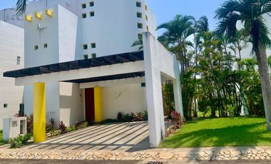 VILLA XCARET EN VENTA EN ACAPULCO