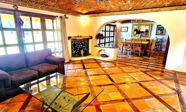 BÓVEDAS QUE INSPIRAN, ESPACIOS QUE ENAMORAN: RESIDENCIA DE UNA SOLA PLANTA CON GRAN JARDÍN Y TERRAZA EN EL CAMPANARIO