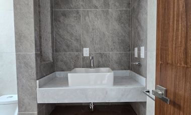 Moderna casa en venta, Lomas Angeloplis