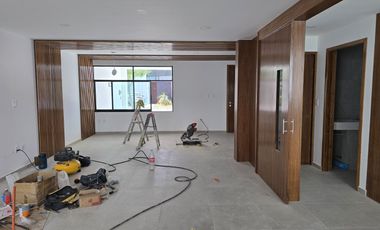 Moderna casa en venta, Lomas Angeloplis