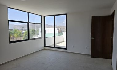 Moderna casa en venta, Lomas Angeloplis