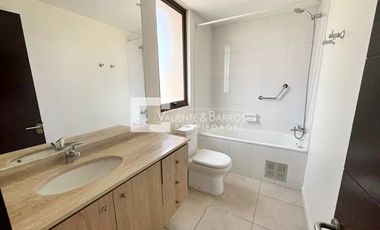 CASA EN VENTA EN LOS POLEROS - MACHALI