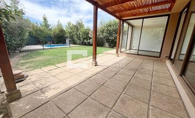 CASA EN VENTA EN LOS POLEROS - MACHALI