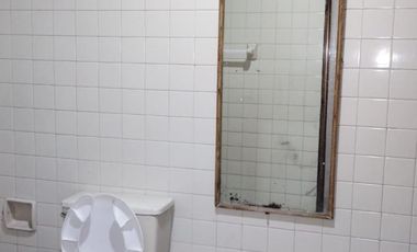 Se vende Clínica del Carmen en Apatzingán sobre Avenida Constitución de 1814