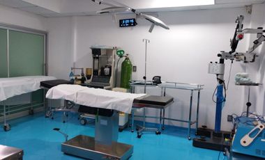 Se vende Clínica del Carmen en Apatzingán sobre Avenida Constitución de 1814