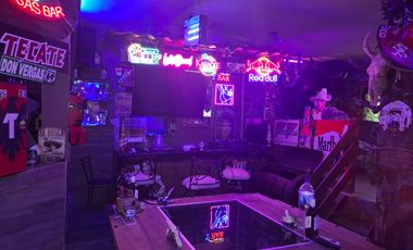 Se vende Clínica del Carmen en Apatzingán sobre Avenida Constitución de 1814